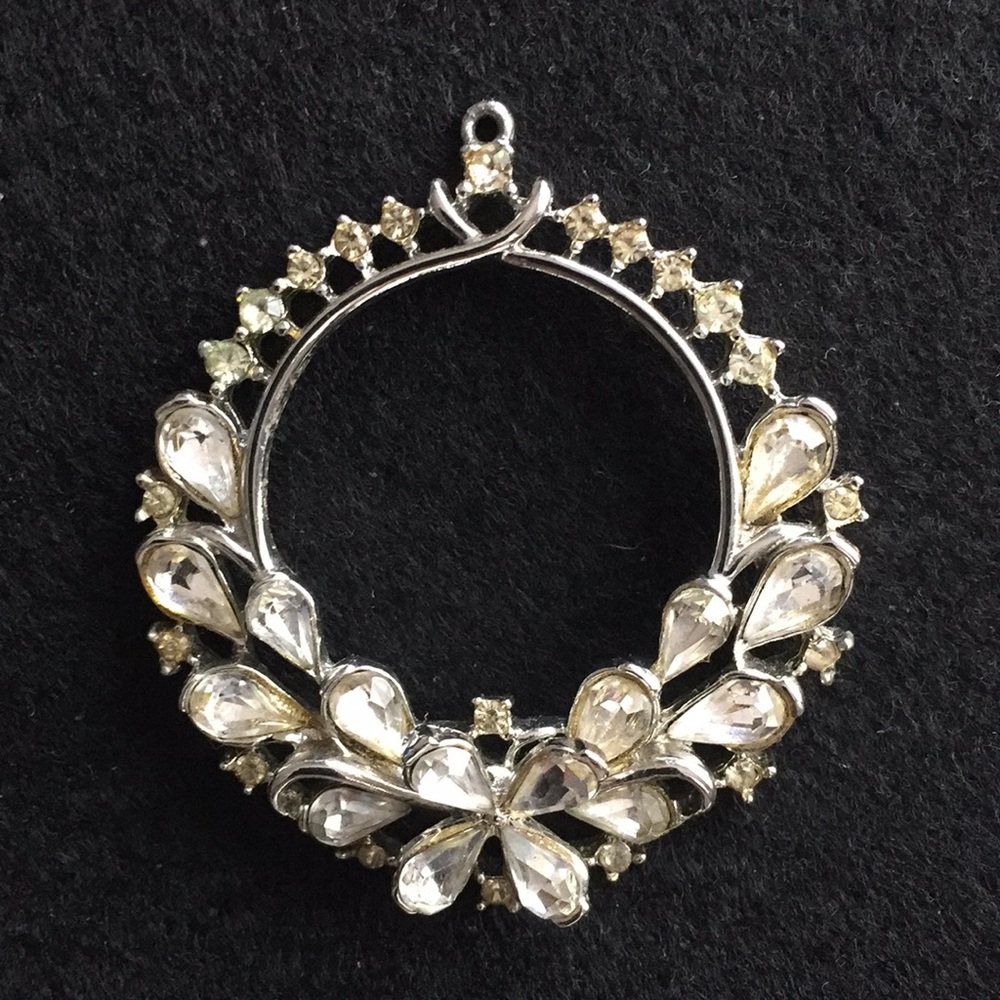 Vintage Silver Necklace Pendant/Charm Rhinestones